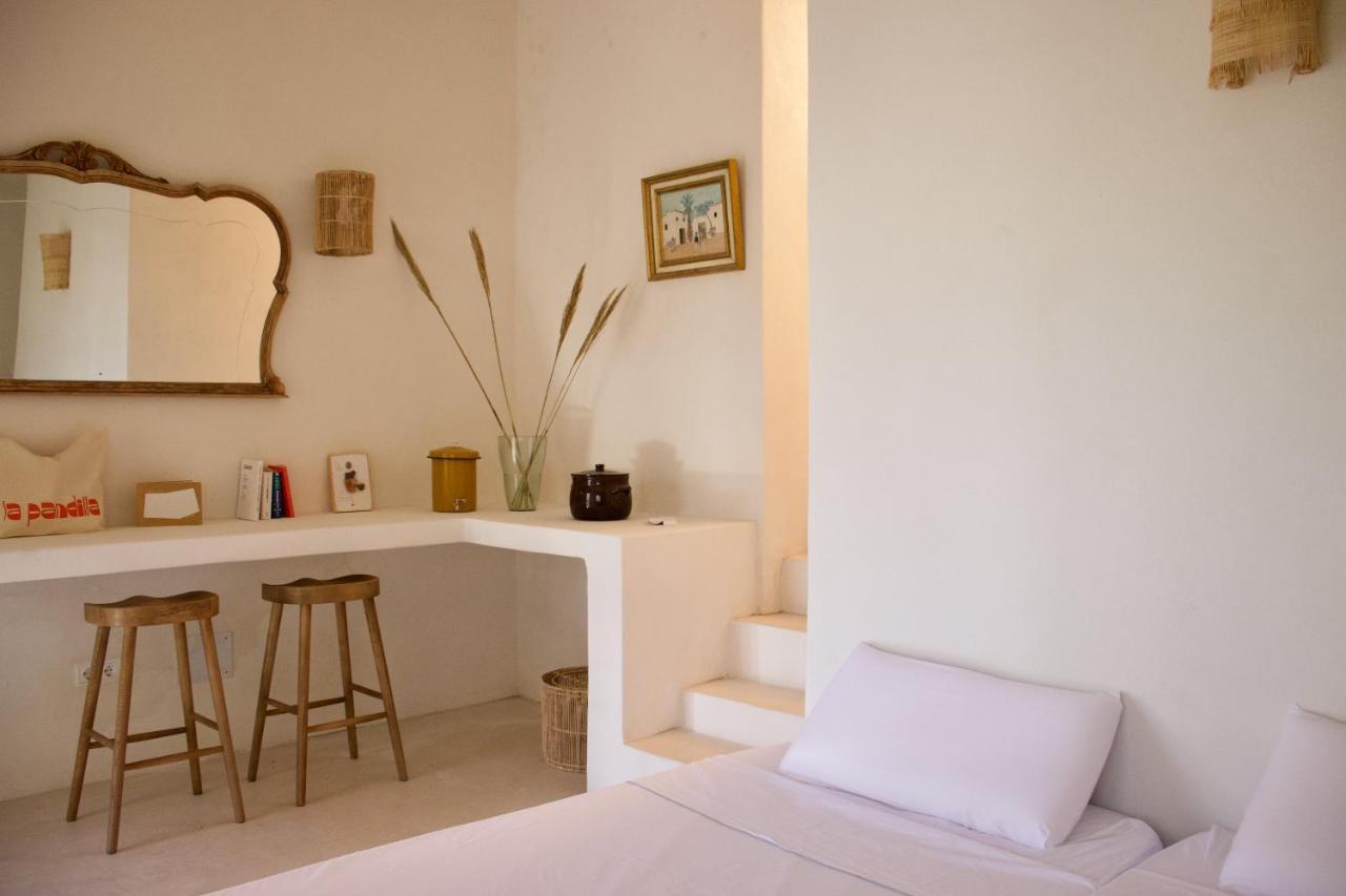La Pandilla Ibiza Hostel *