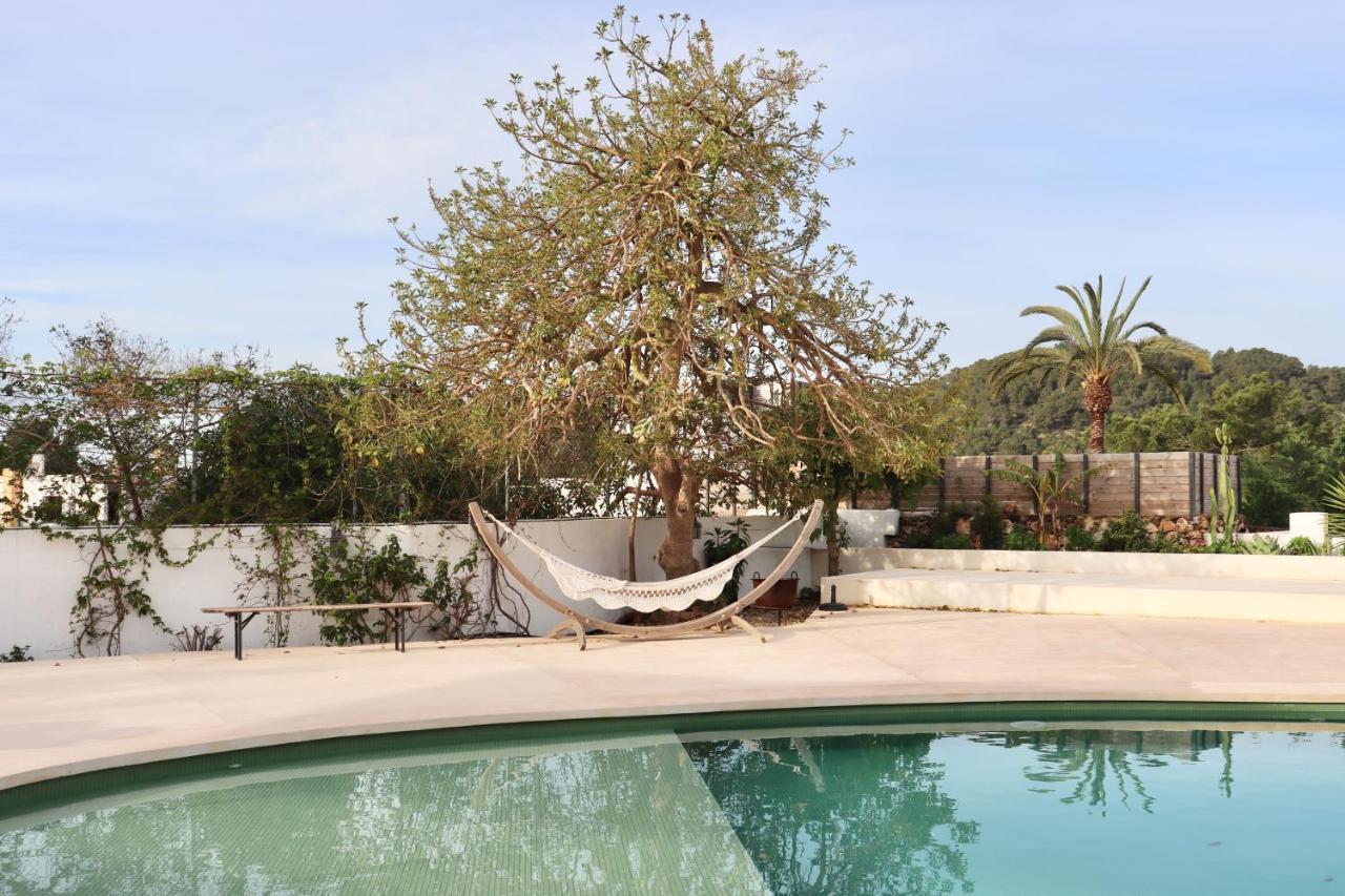 La Pandilla Ibiza Hostel *