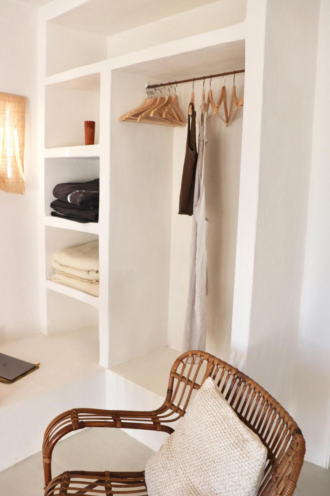 La Pandilla Ibiza Hostel *