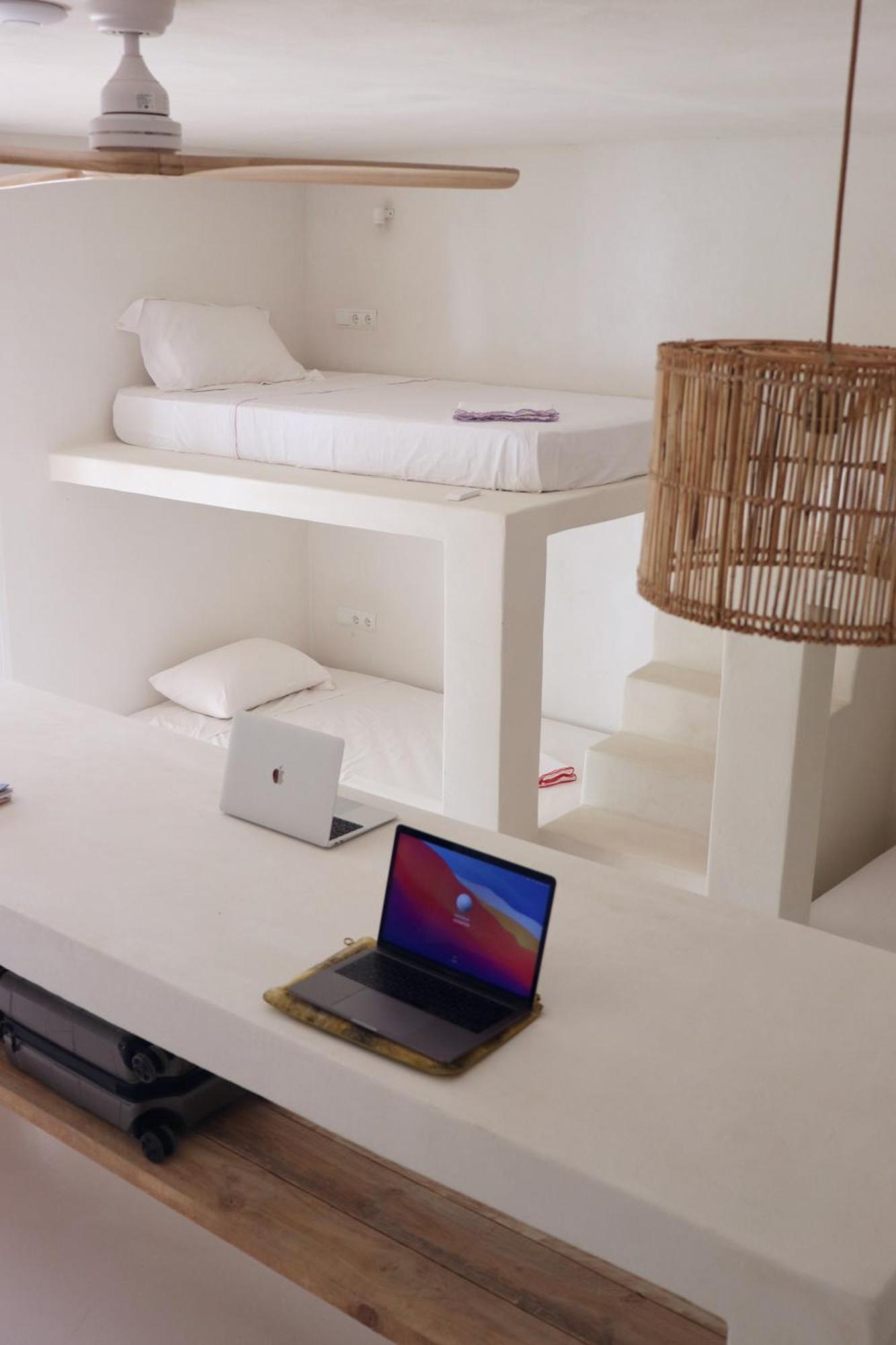 La Pandilla Ibiza Hostel Sant Francesc de s'Estany